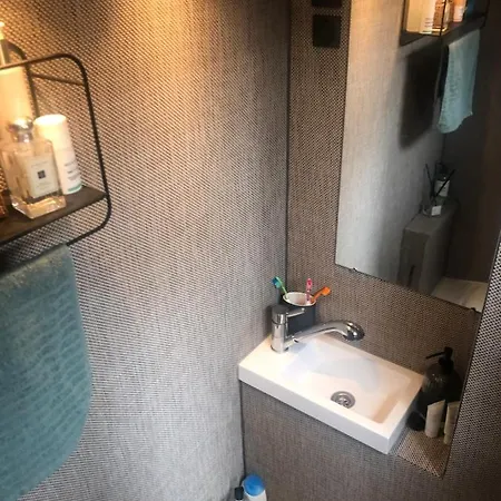 Unique Cozy With Ac, Terrace&bbq *